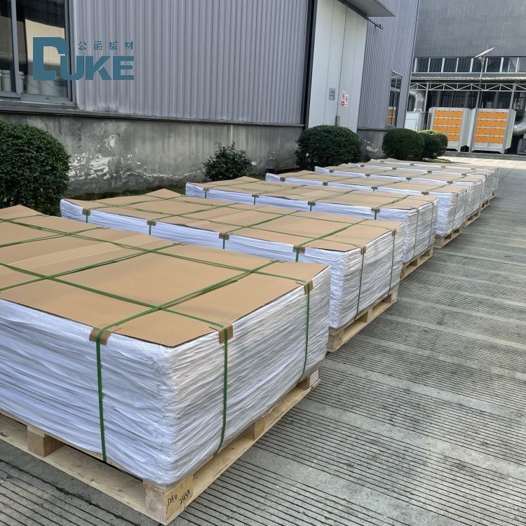 ड्यूक सैनिटरी ग्रेड एंटी मोल्ड 3 मिमी सफेद पीएमएमए बाथटब अनुकूलन योग्य कास्ट ऐक्रेलिक शीट पीई 5 मिमी 8 मिमी अनुकूलन योग्य काटने की सेवा